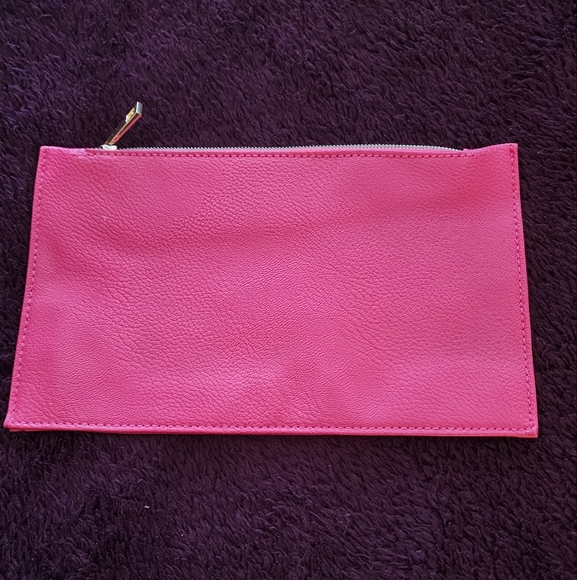 Beautiful Fashioned Pink Zippered Envelope/Makeup/Travel Bag - Picture 2 of 7
